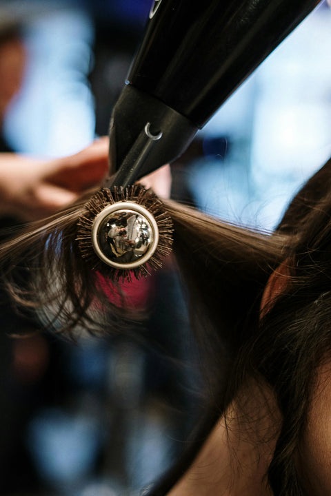 ¿Por qué se cae el cabello? Las 5 causas más frecuentes que nadie te explica ILEV Routine